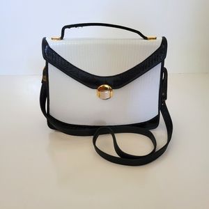 Vintage D.Brev. B094A000403 Alligator HandBag